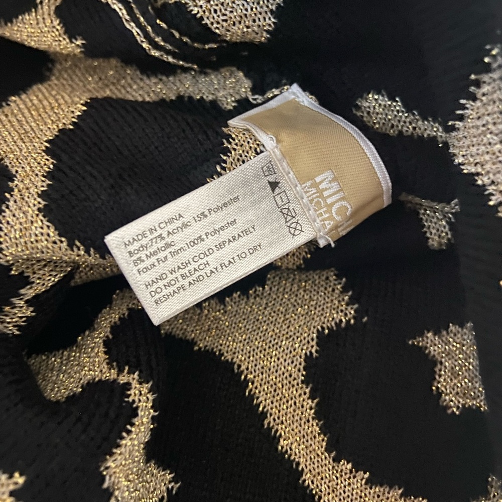Michael Kors hat New - Picture 3 of 3